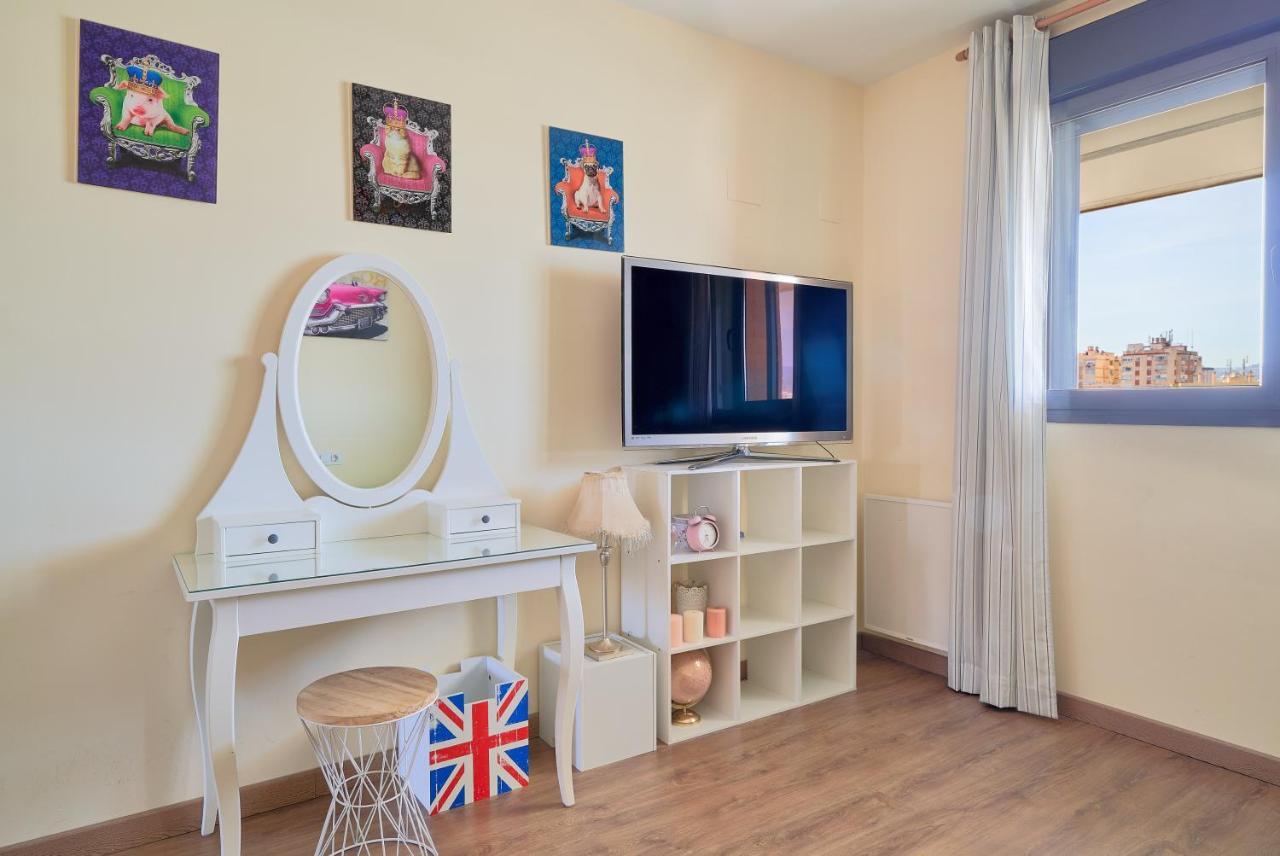 Alterhome Apartamento Con Piscina Maria Zambrano Малага Экстерьер фото